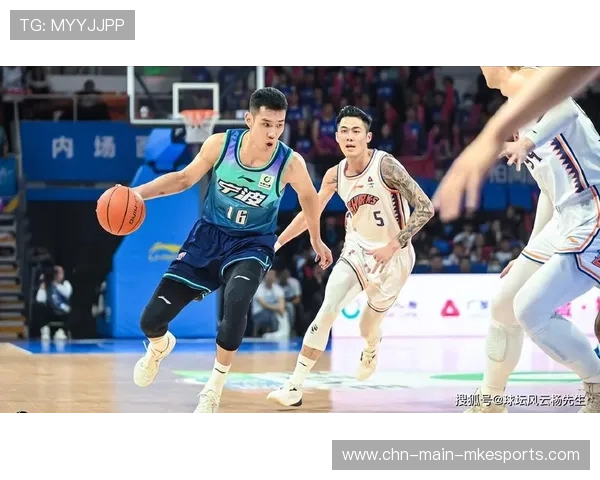 宁波队突破上篮取胜 宁波队突破上篮取胜